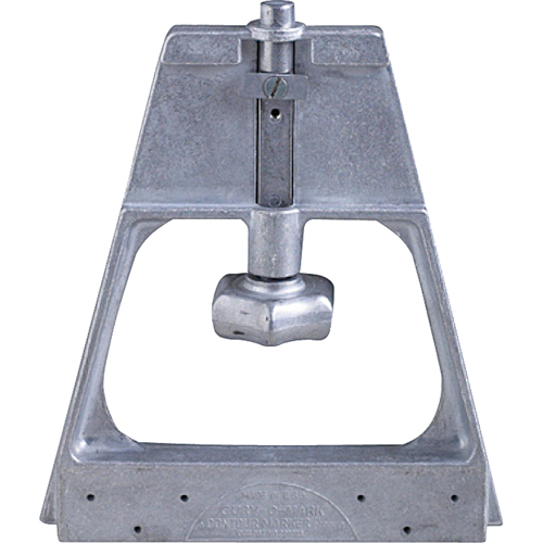 Base d'aligneur de bride no 32 GTA Hardware Inc
