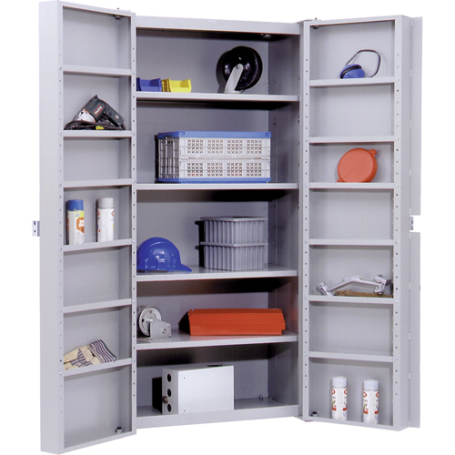 Armoires robustes &agrave; portes creuses, 38" la x 24" p x 72" h, 4 tablettes GTA Hardware Inc
