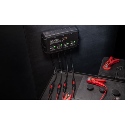 Genius&reg; 2X4 4-Bank, 8-Amp Battery Charger GTA Hardware Inc