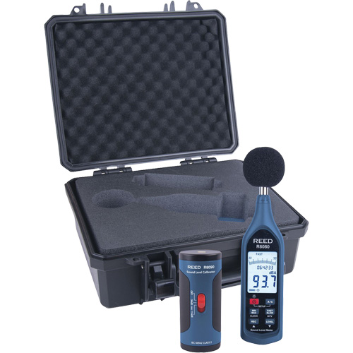Ensemble de sonom&egrave;tre enregistreur et de calibrateur GTA Hardware Inc