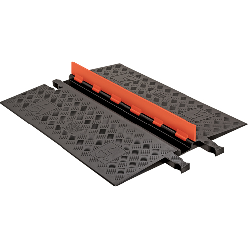 Protecteur de c&acirc;ble ADA/DDA &agrave; profil bas Guard Dog, 36" lo x 27,25" la x 1,25" h GTA Hardware Inc