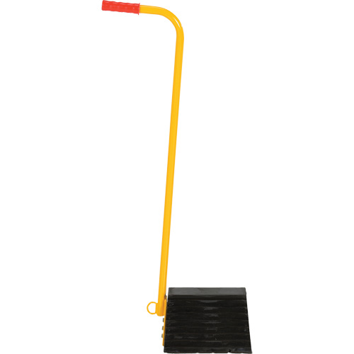 Cale de roue avec poign&eacute;e ergonomique, 9-1/4" x 8" x 6", Noir GTA Hardware Inc