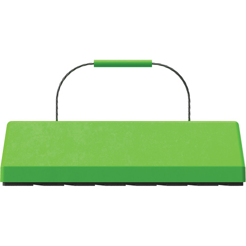 Cale de roue pour avion Checkers Safety SafeRay avec poign&eacute;e &agrave; c&acirc;ble & patin en caoutchouc, Ur&eacute;thane, Vert fluorescent, 24" la x 8" p x 6" h GTA Hardware Inc