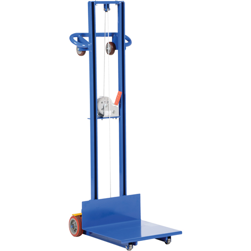 Empileur &agrave; plateforme, M&eacute;canisme Treuil manuel, Capacit&eacute; de 400 lb, Levage max de 58" GTA Hardware Inc