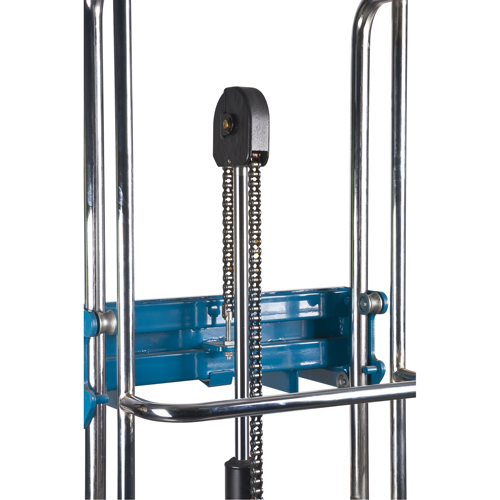 Hydraulic Platform Lift Stacker, Foot Pump Operated, 880 lbs. Capacity, 60" Max Lift GTA Hardware Inc