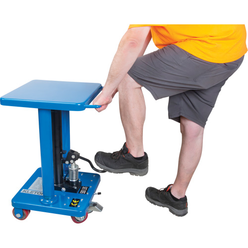 Hydraulic Work Table, 18" L x 18" W, Steel, 500 lbs. Capacity GTA Hardware Inc