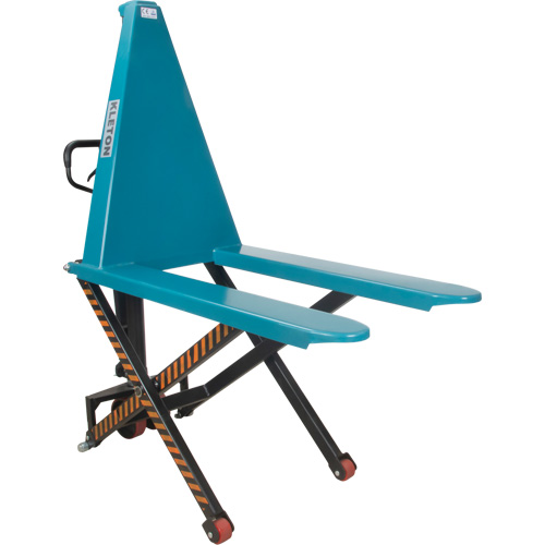 L&egrave;ve-palette manuel &agrave; ciseaux, 45-1/4" lo x 27" la, Acier, Capacit&eacute; de 3300 lb GTA Hardware Inc