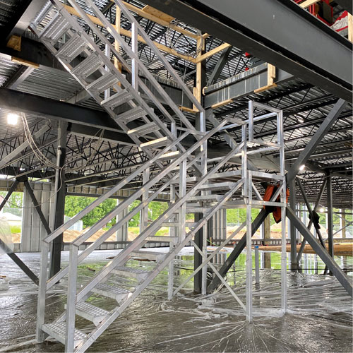 3-5 Step Telescopic Aluminum Smart Stairs GTA Hardware Inc