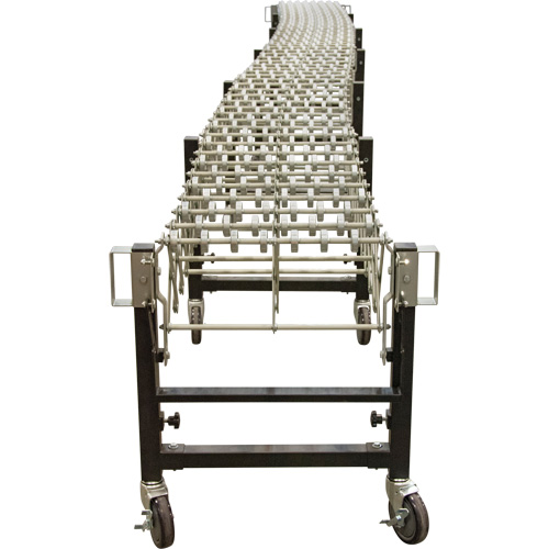 Convoyeur extensible, 18" la x 12' lo, Capacit&eacute; de 200 lb par pi lin. GTA Hardware Inc