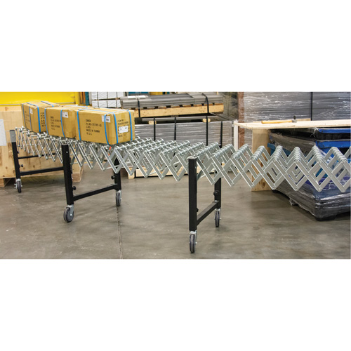Convoyeur extensible, 18" la x 12' lo, Capacit&eacute; de 200 lb par pi lin. GTA Hardware Inc