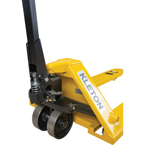 Transpalette &agrave; roues en acier, Acier, 48" lo x 27" la, Capacit&eacute; 5500 lb GTA Hardware Inc