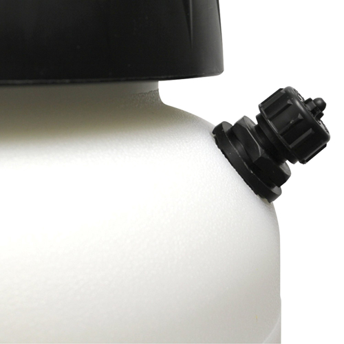 XP Pro Series - Hand Held Sprayer, 3 gal., Plastic, 20" Wand GTA Hardware Inc
