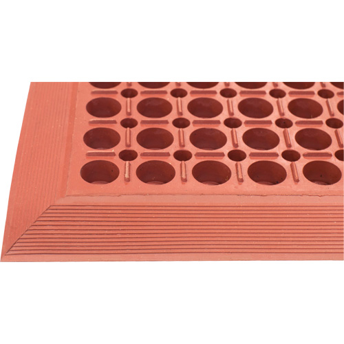 Tapis de s&eacute;rie Competitor, &agrave; fentes, 3' x 5' x 7/8", Orange, Caoutchouc naturel GTA Hardware Inc