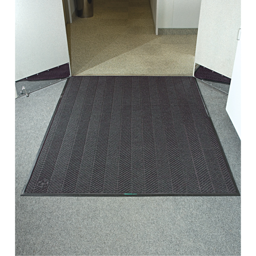 Tapis Waterhog Eco Elite, Essuie-pieds/grattoir, 6' x 20' x 3/8", Cendre grise GTA Hardware Inc