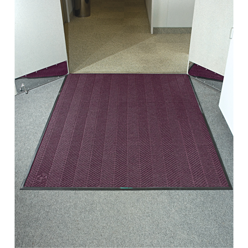 Waterhog&reg; Eco Elite Matting, Wiper/Scraper, 6' x 6' x 3/8", Maroon GTA Hardware Inc