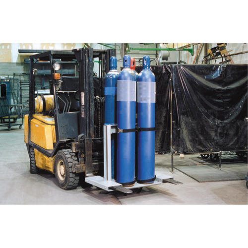 Supports pour bouteilles GTA Hardware Inc