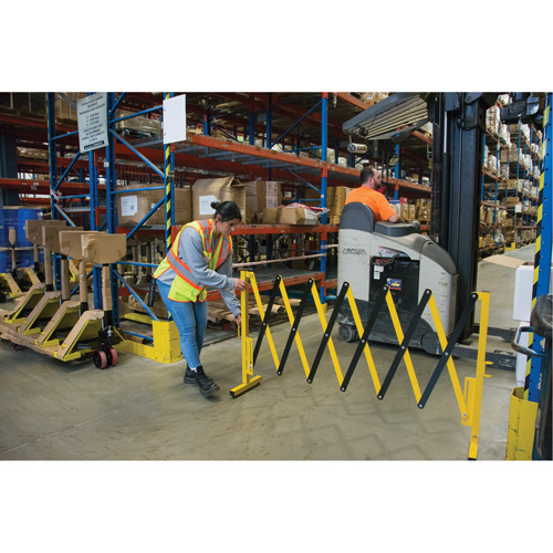 Expandable Barrier, 37" H x 11' L, Black/Yellow GTA Hardware Inc