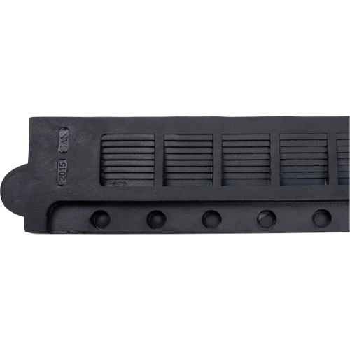 Rampe de bordure pour tapis GTA Hardware Inc