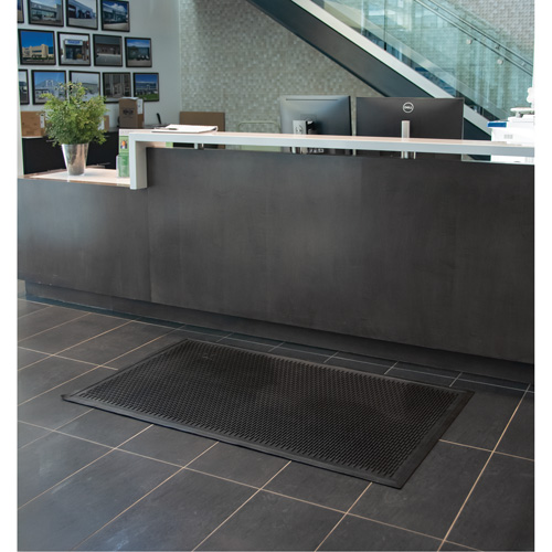 Low-Profile Matting, Rubber, Scraper Type, Solid Pattern, 3' x 5', Black GTA Hardware Inc