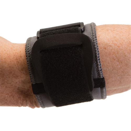 Gaines enveloppantes thermiques pour coude du joueur de tennis GTA Hardware Inc