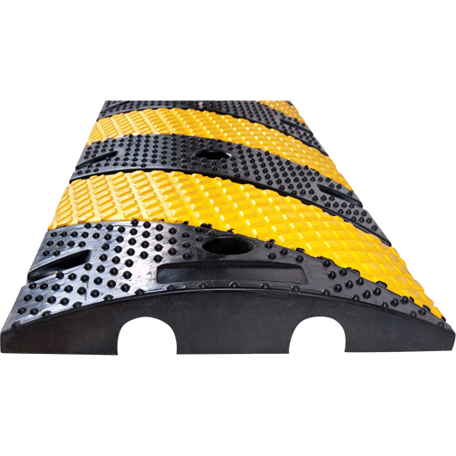 Speed Bump, Rubber, 4' L x 11-3/4" W x 2" H GTA Hardware Inc
