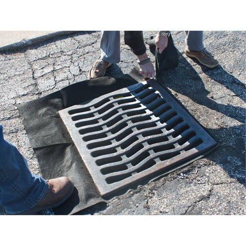 Storm Sentinel&reg; Catch Basin Insert, Sediment, 48" L x 36" W GTA Hardware Inc