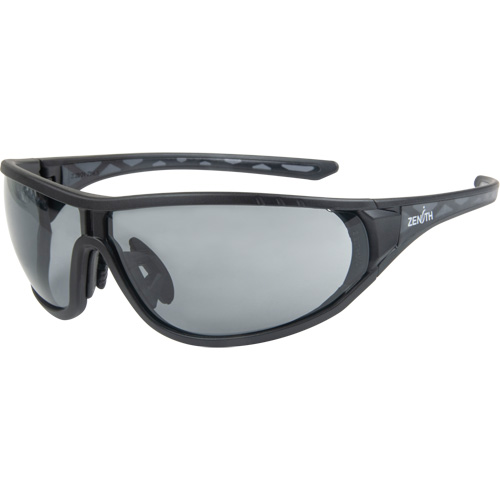 Lunettes de s&eacute;curit&eacute; de s&eacute;rie Z3000, Lentille Grise/fum&eacute;e, Antibu&eacute;e/Anti-&eacute;gratignures, ANSI Z87+/R&eacute;pond ou surpasse la norme CSA Z94.3 GTA Hardware Inc