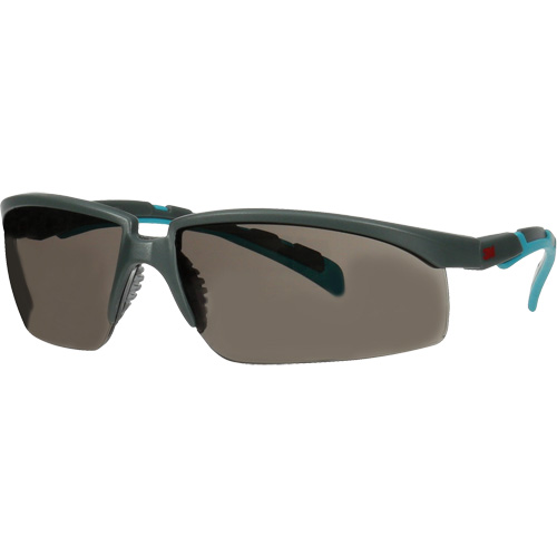 Lunettes de s&eacute;curit&eacute; de la s&eacute;rie Solus 2000, Lentille Gris, Antibu&eacute;e/Anti-&eacute;gratignures, ANSI Z87+ GTA Hardware Inc