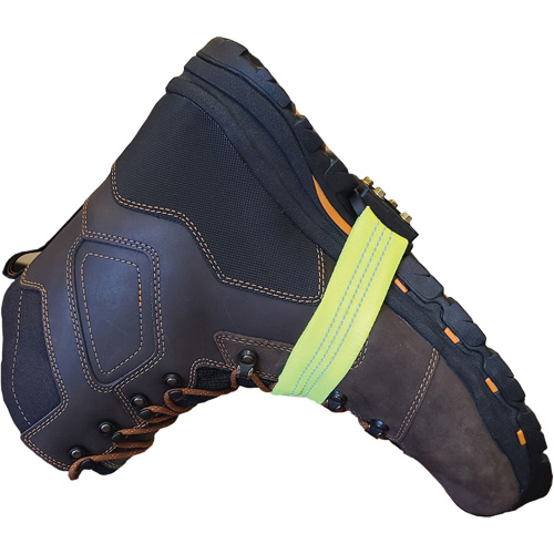 Dispositif de traction Midcleat muni dune sangle ignifuge, Laiton, Traction Crampon, Taille unique GTA Hardware Inc