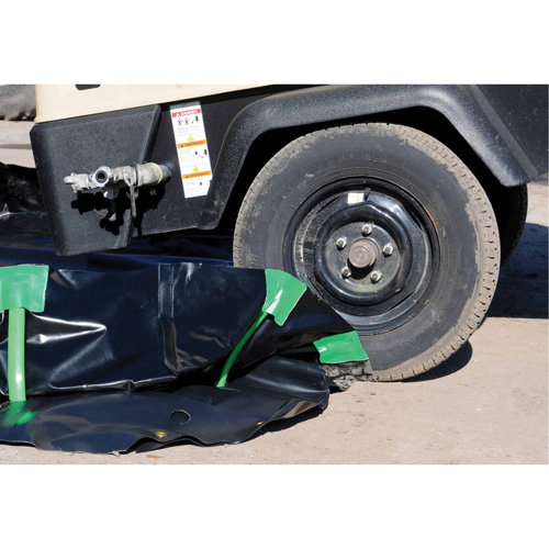 Ultra-Containment Berm&reg;, 269 US gal. Capacity, 6' W x 6' L x 12" H, Stake Wall GTA Hardware Inc
