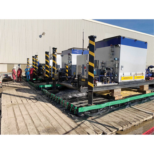 Ultimate Copolymer 2000 Ultra-Containment Berm&reg;, 2333 US gal. Capacity, 12' W x 26' L x 12" H, Hinge Bracket GTA Hardware Inc