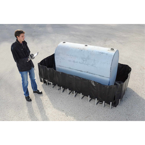 Ultra-550 Containment Sump&reg; Flexible Fuel Tank Container with Drain, 102" L x 72" W, 650 US gal. Capacity GTA Hardware Inc
