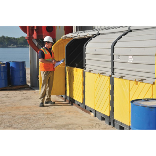 P16 Plus Ultra-Hard Top Spill Pallets&reg; without Drain, 250" L x 79" W x 62" H, 9000 lbs. Load Capacity GTA Hardware Inc