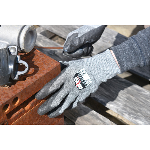 Gants de travail r&eacute;sistants &agrave; la coupe, compatibles avec &eacute;crans tactiles RWG566 AXIS, Taille T-petit, Calibre 18, Rev&ecirc;tement Polyur&eacute;thane, Enveloppe en Acier inoxydable/PEHP, ASTM ANSI niveau A5/EN 388 niveau E GTA Hardware Inc