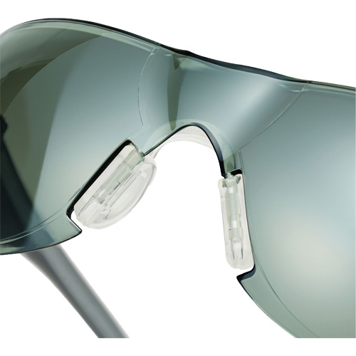 Lunettes de s&eacute;curit&eacute; Adapt Lite, Lentille Int&eacute;rieur/ext&eacute;rieur, Antibu&eacute;e/Anti-&eacute;gratignures, ANSI Z87+/R&eacute;pond ou surpasse la norme CSA Z94.3 GTA Hardware Inc