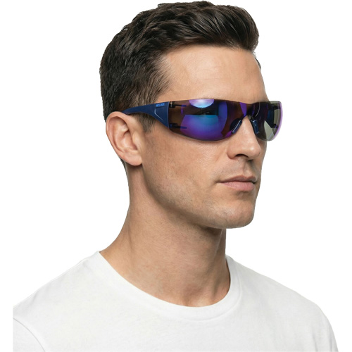 Lunettes de s&eacute;curit&eacute; Adapt Lite, Lentille Miroir bleu, Antibu&eacute;e/Anti-&eacute;gratignures, ANSI Z87+/R&eacute;pond ou surpasse la norme CSA Z94.3 GTA Hardware Inc