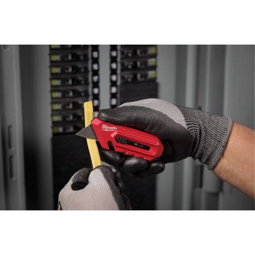 Multi-Function Compact Utility Knife GTA Hardware Inc