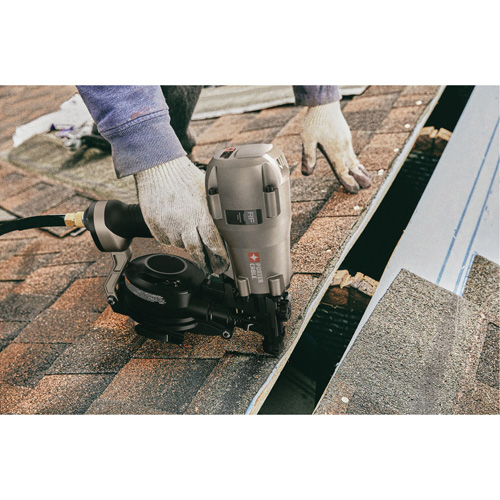15° Pneumatic Coil Roofing Nailer GTA Hardware Inc