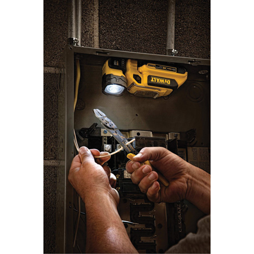 Max* Hand-Held Work Light, LED, 160 Lumens GTA Hardware Inc