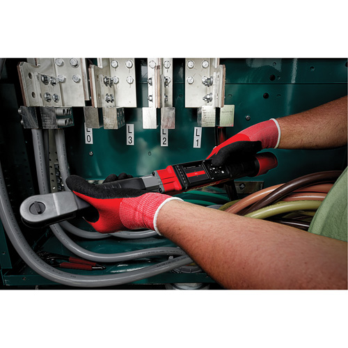 Cl&eacute; dynamom&eacute;trique M12 Fuel avec One-Key, &eacute;lectronique, Entraînement 3/8" carr&eacute;, 10 - 100 lb-pi GTA Hardware Inc