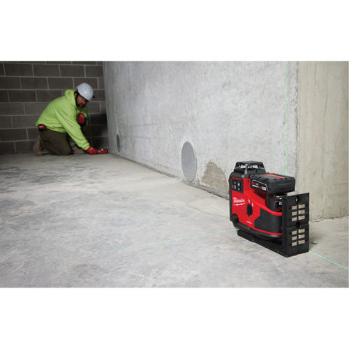 Laser vert &agrave; 3 plans sur 360° M12 avec r&eacute;cepteur et alignement automatique GTA Hardware Inc