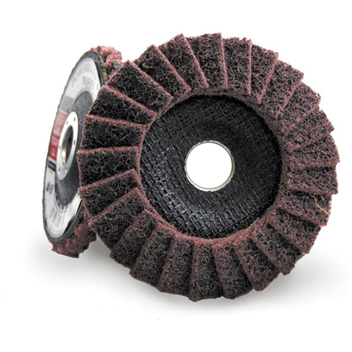 Disque &agrave; lamelles incurv&eacute; pour traitement de surface POWERBLEND SCD, 4-1/2" x 7/8", Type 29, Grain Moyen GTA Hardware Inc