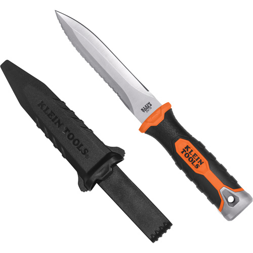 Couteau &agrave; double tranchant pour conduites GTA Hardware Inc