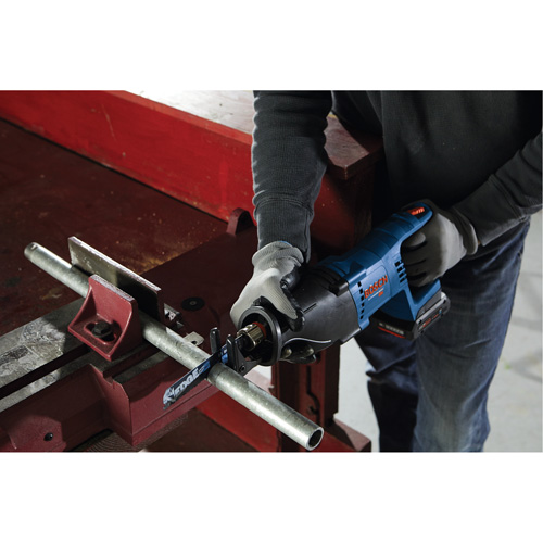 D-Handle Reciprocating Saw (Tool Only), 18 V, Lithium-Ion Battery, 2700 SPM GTA Hardware Inc