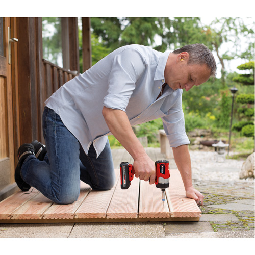 Cl&eacute; &agrave; chocs sans fil (outil seulement), 1/4", 1240 lb-po Couple max., 18 V, Lithium-ion GTA Hardware Inc