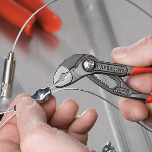 Pinces pour pompe &agrave; eau Cobra&reg;, 5" GTA Hardware Inc