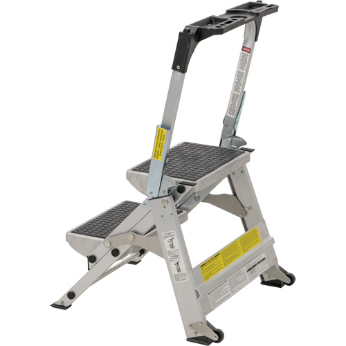 &eacute;chelle escabeau avec roues pivotantes, 2 marches, 23" x 21" x Hauteur 34,50" GTA Hardware Inc