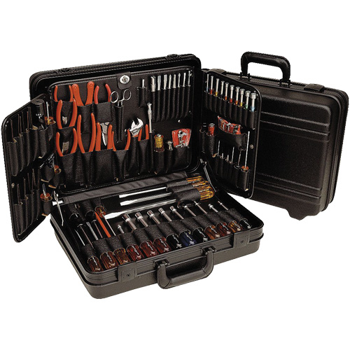 Trousse compl&egrave;te d'outils GTA Hardware Inc