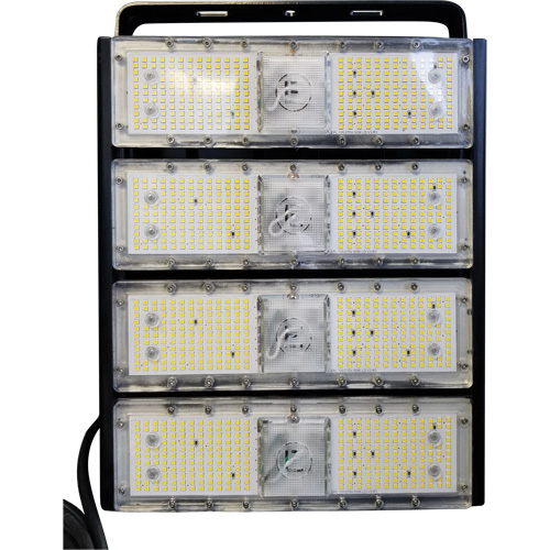 Light Head, LED, 200 W, 30000 Lumens, Aluminum Housing GTA Hardware Inc