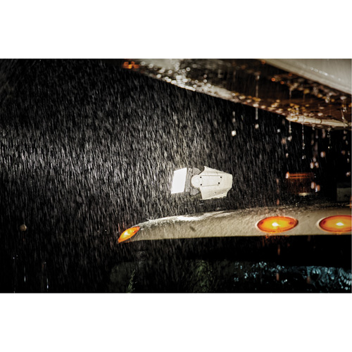 Utility Remote Control Search Light, LED, 4250 Lumens GTA Hardware Inc